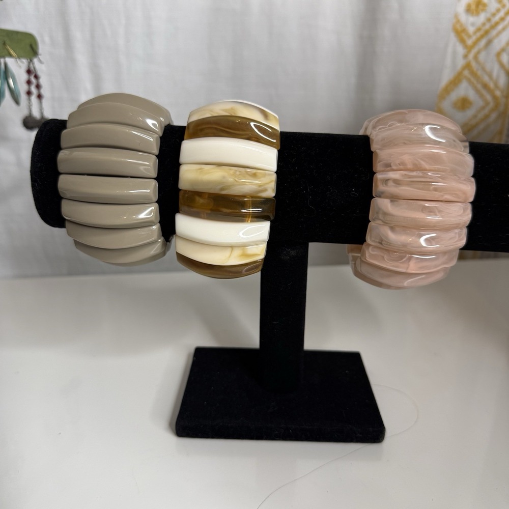 Stretch Bracelets  Plastic Costume Jewelry Lot Of 3